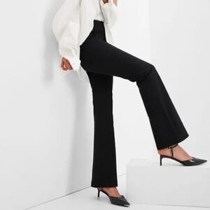 GAP High Rise Flare Pants in Black, SIZE 10. NWT